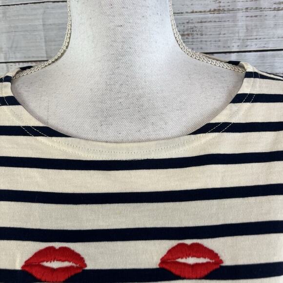 J. Crew Top Pullover sz Small Ivory Navy Blue Striped Lip Stick Lips Embroidery - Picture 3 of 7